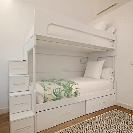 Sabatik By Feelfreerentals Lägenhet *